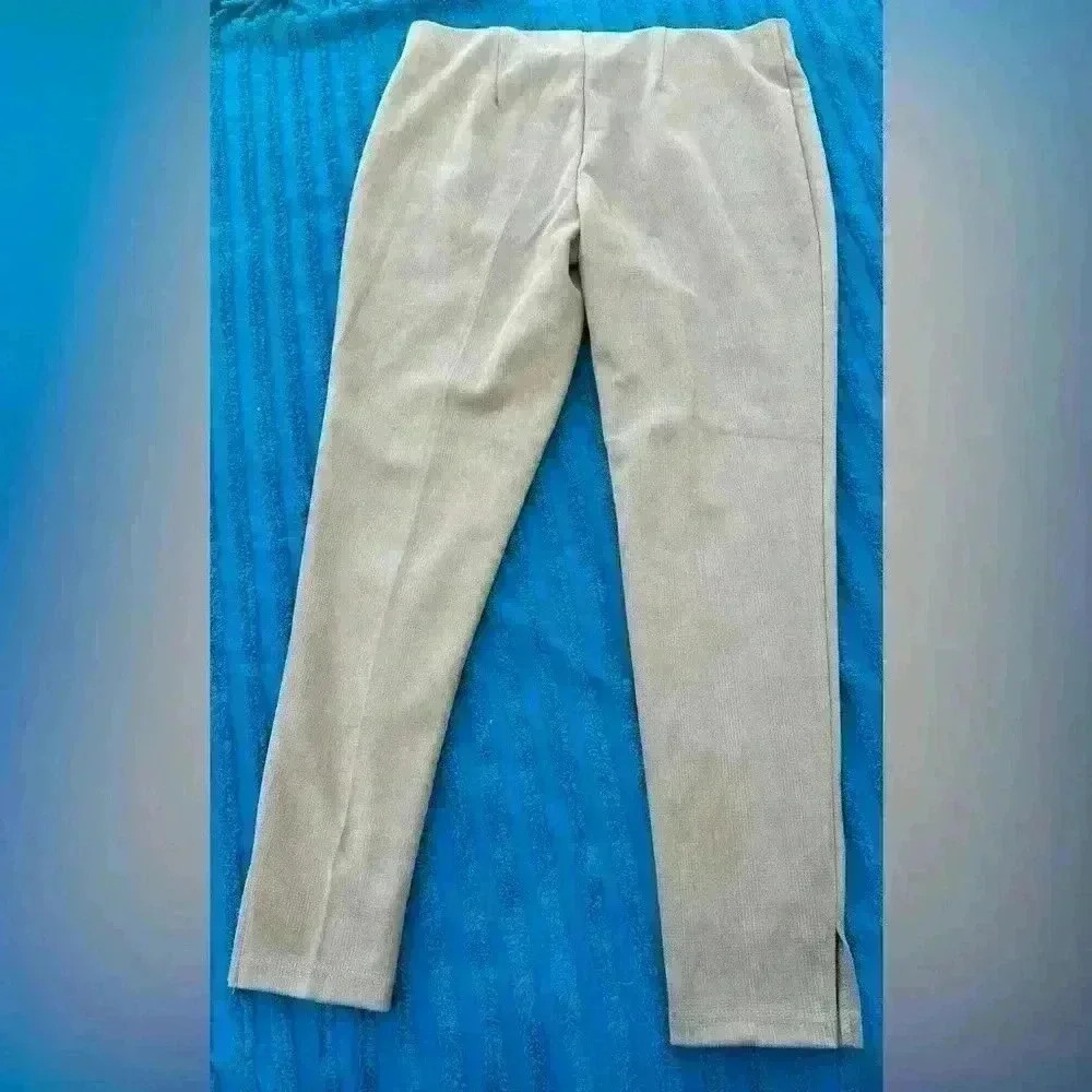 Zac and Rachel pull on tan trousers size L
